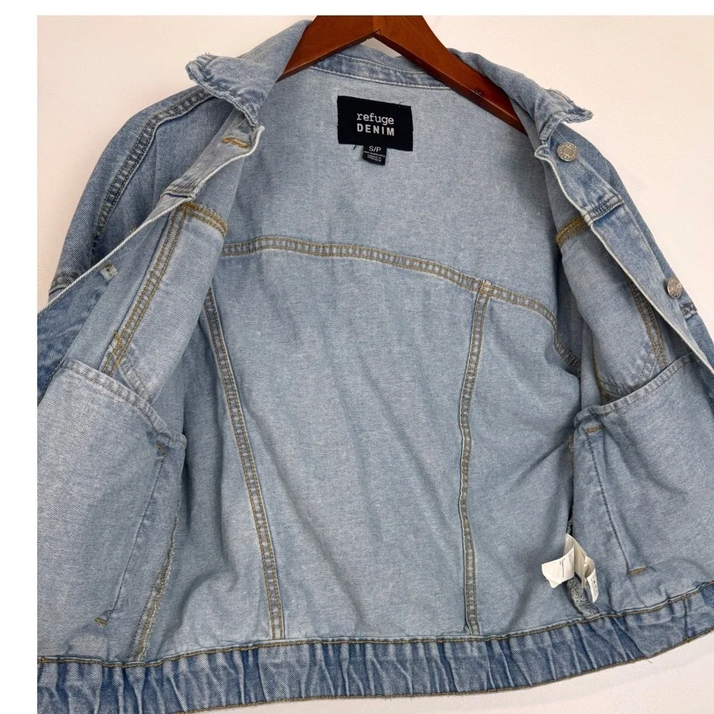 Refuge Denim Jacket Women S Blue Cropped Elastic Hem Light Wash Jean Bomber